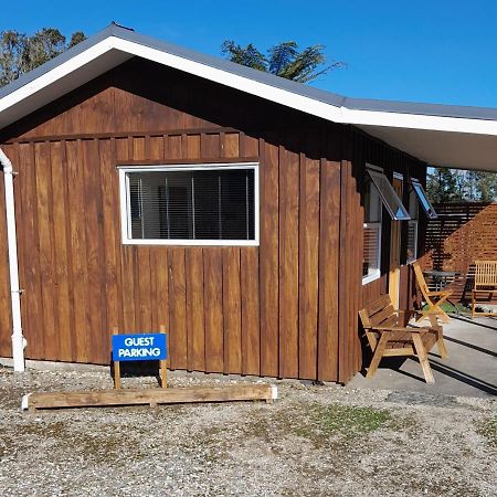 Sunset Accommodation Westport Exterior photo